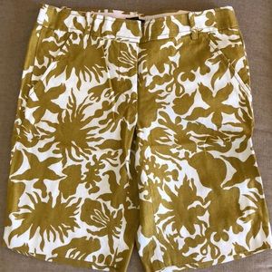 J.crew 9 3/4” inseam linen patterned bermuda short